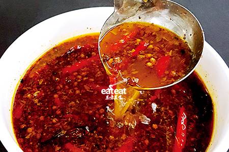 麻辣卤油和鲜香卤水