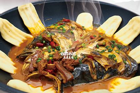 有机鱼头牛腩泡饼