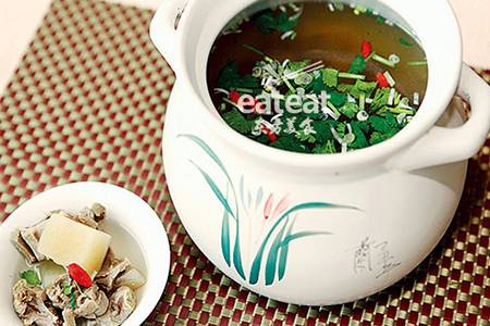 枸杞山药炖羊脖