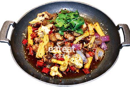 干锅排骨:3步熬好干锅酱！