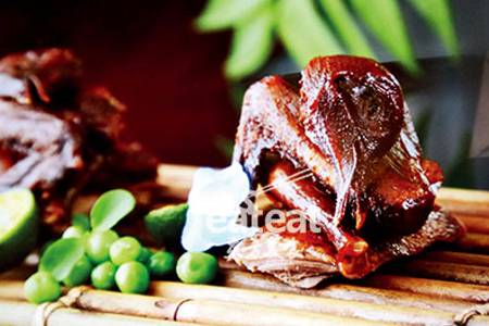 手撕妙龄鸽：先腌后风干！