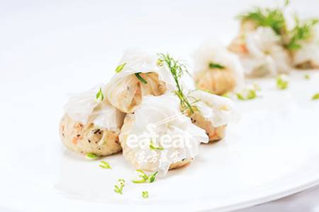 榨菜头藜麦沙拉