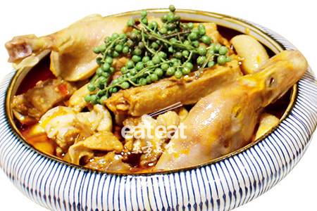 麻辣诱惑啤酒鸭：自制泡椒提色！