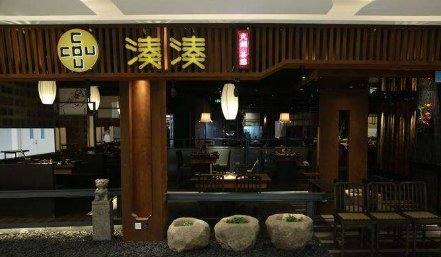 呷哺呷哺转型遇瓶颈，其子品牌凑凑亏损达到2490万元