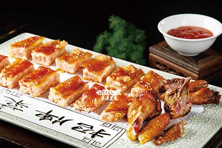 脆皮黄金鸡：吃鸡不见鸡！