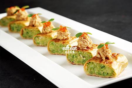 锅塌油皮青瓜配鲜虾酱