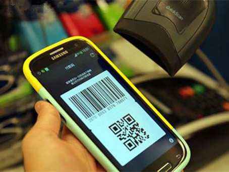 误拿了别人的收款二维码，六旬小吃店主损失上千元