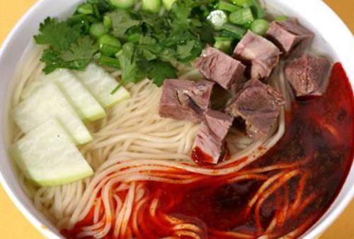 兰州牛肉拉面进军北美，明年开十家，未来计划开百家