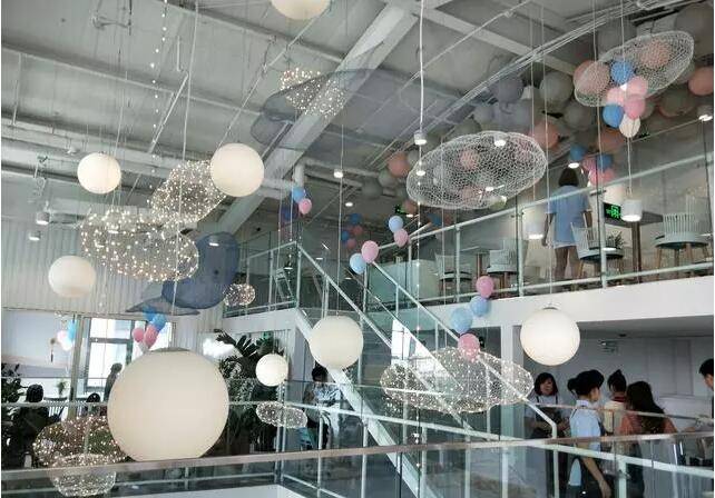 又一明星餐厅开业，董璇打造亲子主题餐厅！