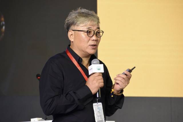 餐饮协同论：论联合的力量 ——世界中餐业联合会2018时尚休闲餐饮中国峰会在京举行