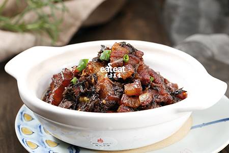 梅干菜黄酒焖酥肉
