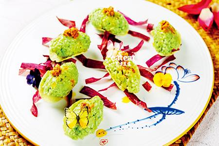 蟹粉牛油果沙拉