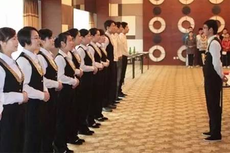 方法：餐饮店长早会讲好这“一二三四五”，员工一天干劲十足！