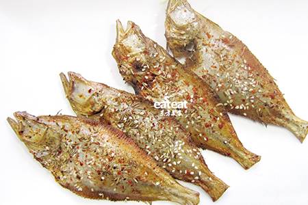 新派烤海鱼 先风干再烤制！