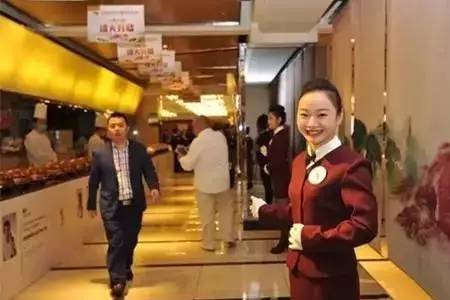 方法：服务员做好这9件事，餐厅不愁没有回头客！