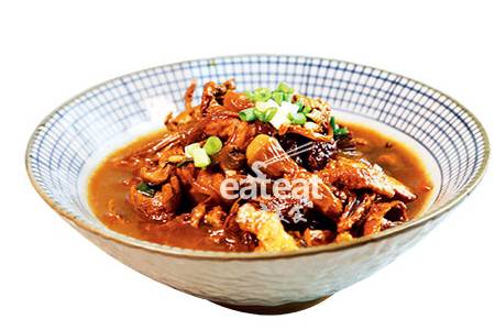 土家炖珍：多种菌菇混合烹!