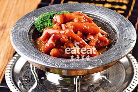 脆皮猪手：粤式烧腊+江西瓦罐煨！