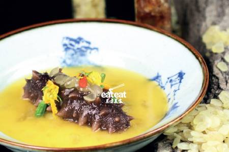 云南皂角米烩辽参