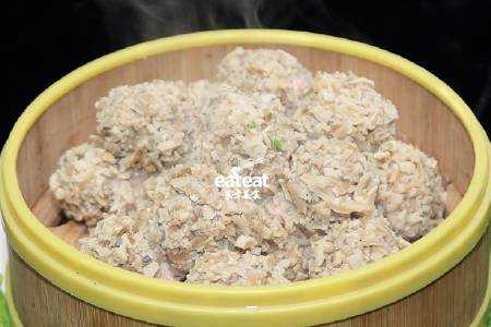 锦绣栗乡丸：猪肉栗蘑互增香