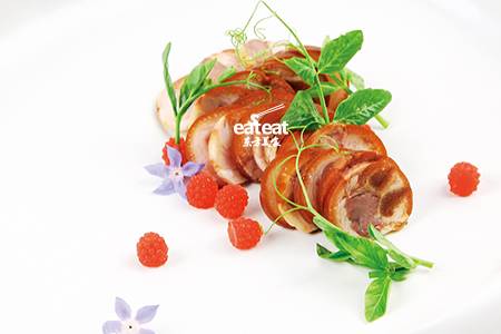 卤小肘花：熏制更出味!