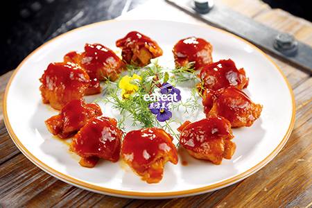 富贵美人翅：杏鲍菇塞入鸡翅中！