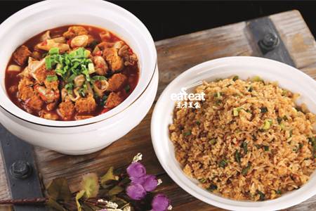 招牌鱼子鱼泡（炒饭）