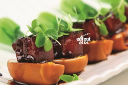 普洱红烧肉配本帮酱蛋