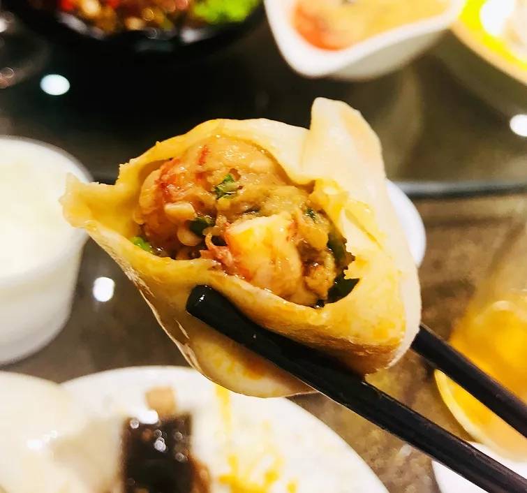 满姐饺子：200平的饺子店日流水超7万元，老中青都喜欢