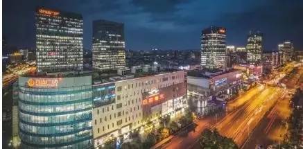 外卖和街边店已死，未来十年线下店流量红利在哪？