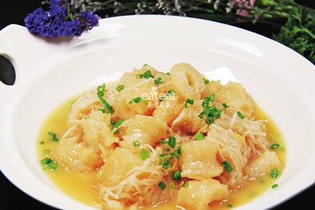 酸汤萝卜花胶肚