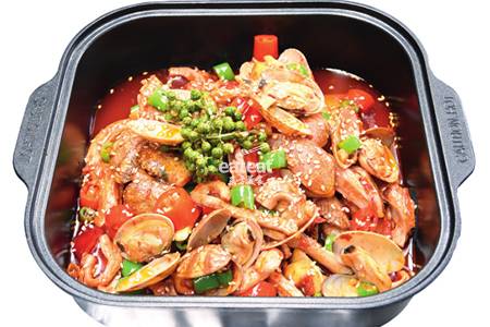 文蛤炒脆肠：川式泡菜调味