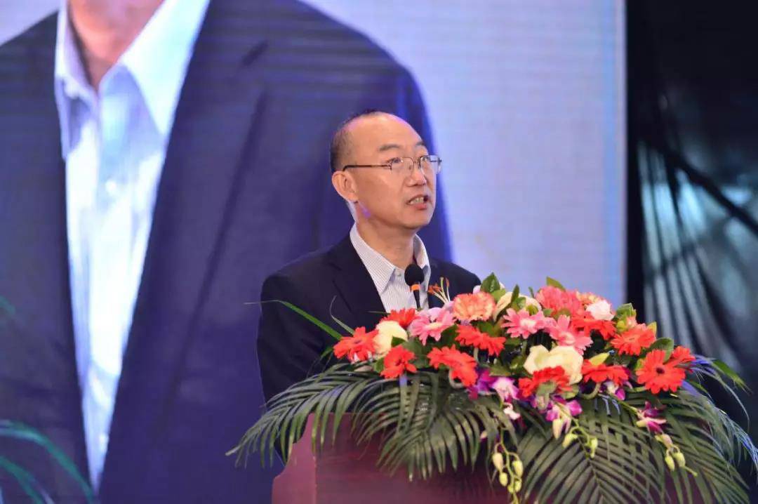 2018年我国居民食品烟酒消费支出总规模约7.86万亿元