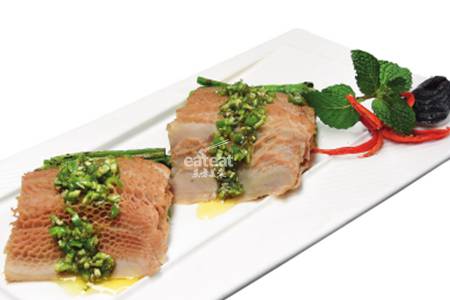 烧椒金钱肚：烧椒酱风味浓郁