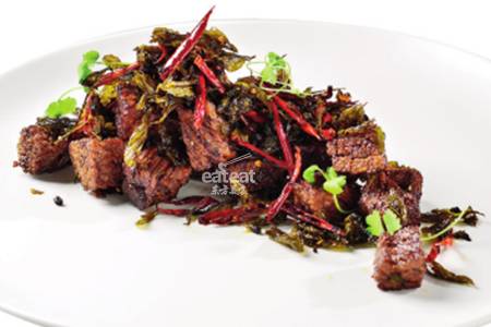 龙井茶香牛小排：自制豆豉调味