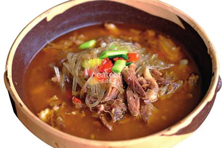 拆骨肉炖土粉丝