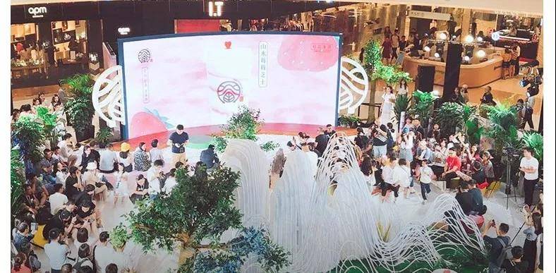 店店排队、用场景show推新品，他们两年做出一个“区域黑马”！