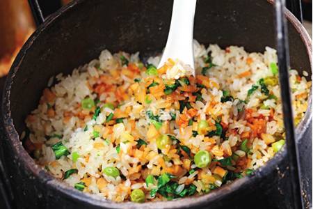 菌香时蔬吊锅饭（两种做法）