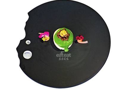 香椿牛肉碎豆腐