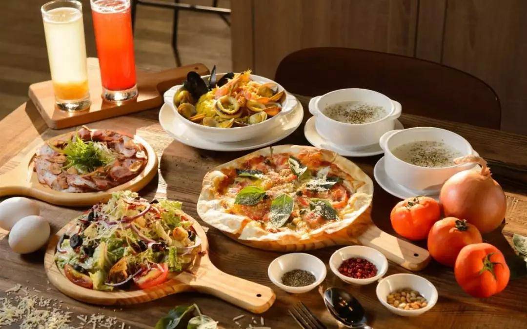 “轻食”餐饮成新宠，餐饮人如何抓住机会？