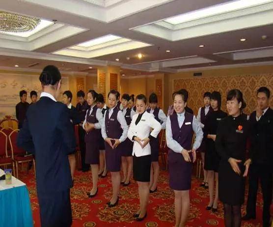 店长的“四不”和“八要”