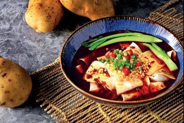 13 个月 14 家店，一碗光头粉的传奇