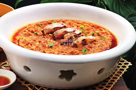 咸鱼蒸香芋肉饼