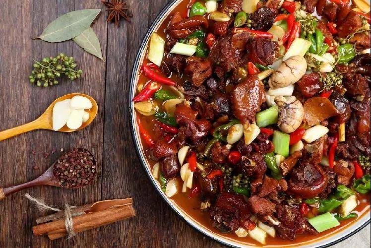 传承华夏美食—临沂炒鸡