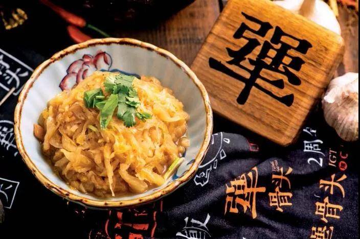 4年开店340家，犟骨头如何做成排骨饭品类第一？