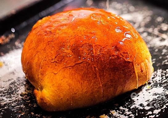 爆款阅读：看似面包的咖喱鸡