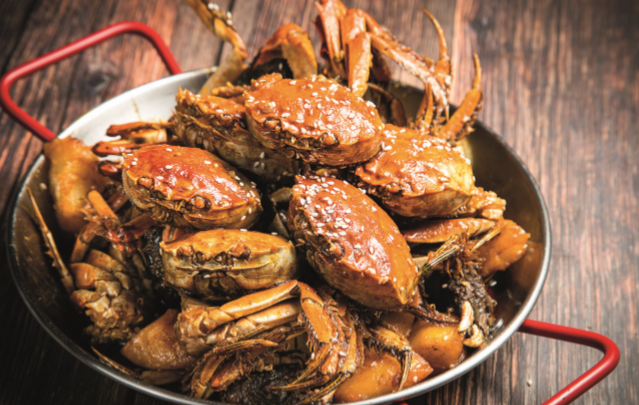 【爆款单品】排队3小时吃上炒蟹