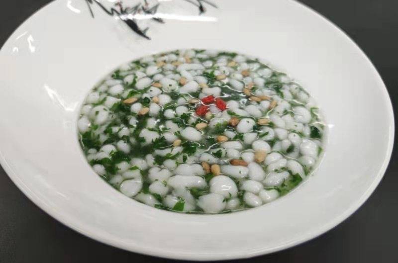 荠菜烩鱼米