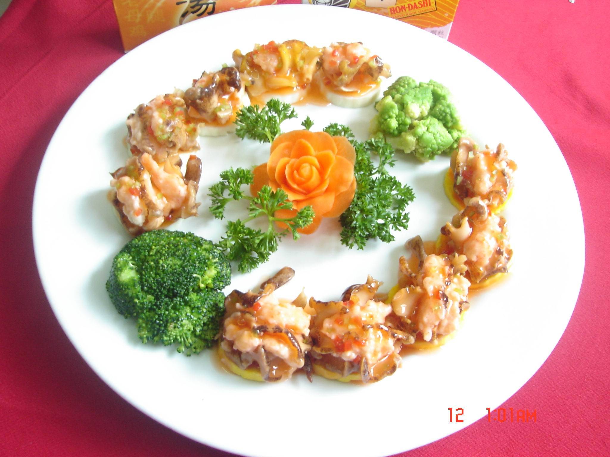 “百味烤道”吸客绝招！