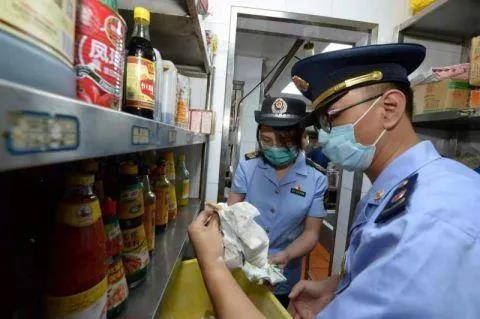 “开学第一餐”检查，宇飞牛肉面等多品牌被查处