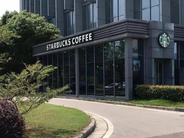 星巴克涉事门店已关闭